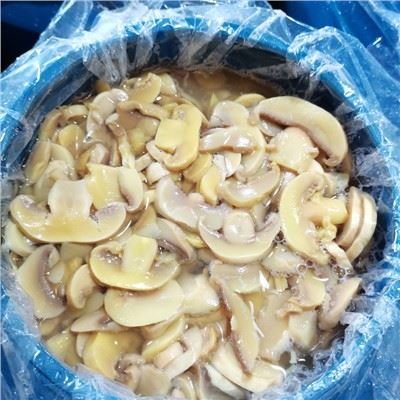 Slice Muisiriún Champignon i sáile i Drumaí